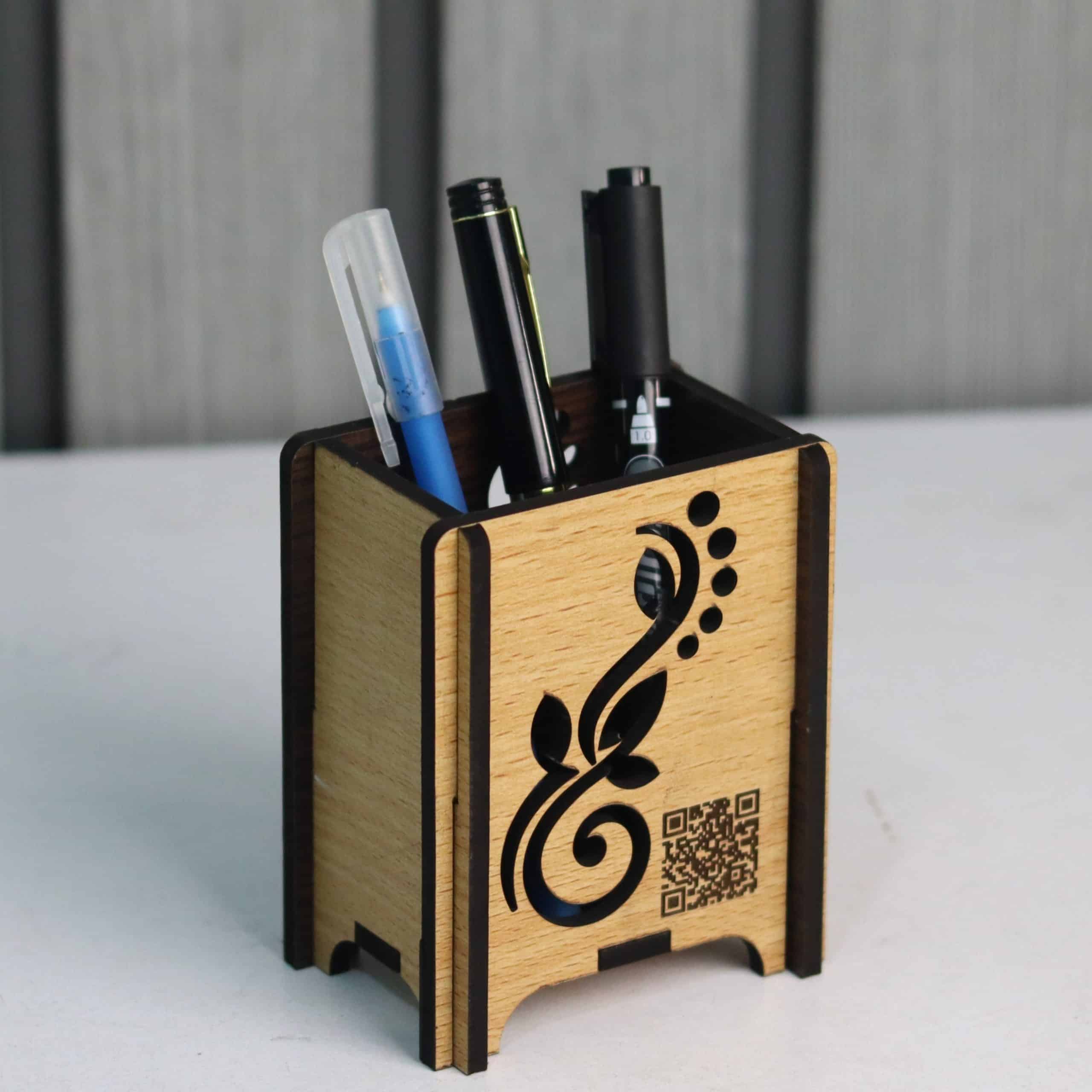 Pen Holder